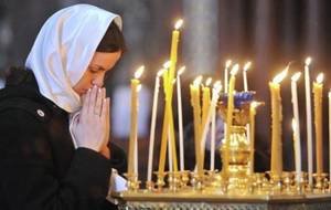 ходить в церковь во время месячных